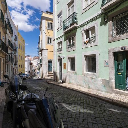 Charming Apartment Travessa Do Alcaide Lissabon Exterior foto