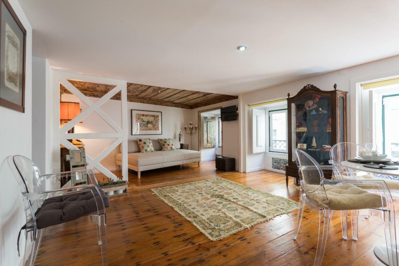 Charming Apartment Travessa Do Alcaide Lissabon Exterior foto