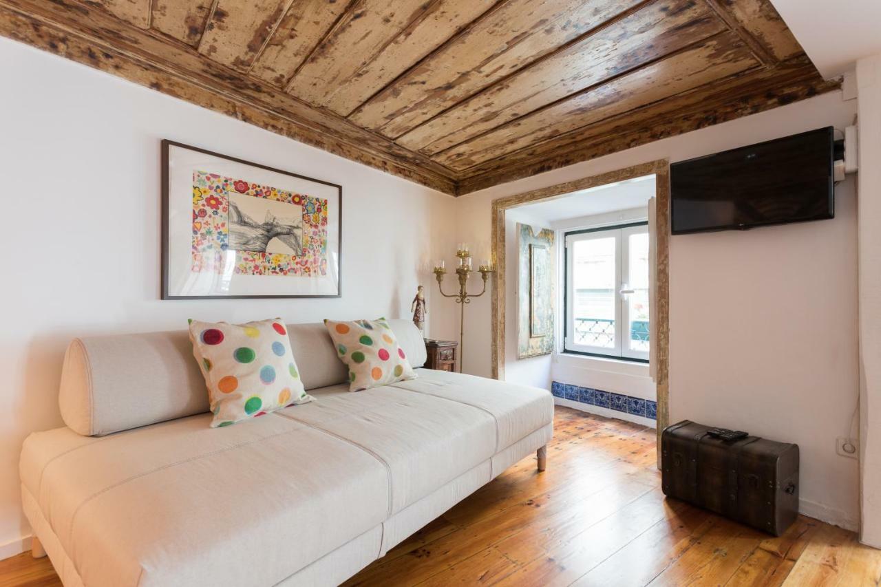 Charming Apartment Travessa Do Alcaide Lissabon Exterior foto