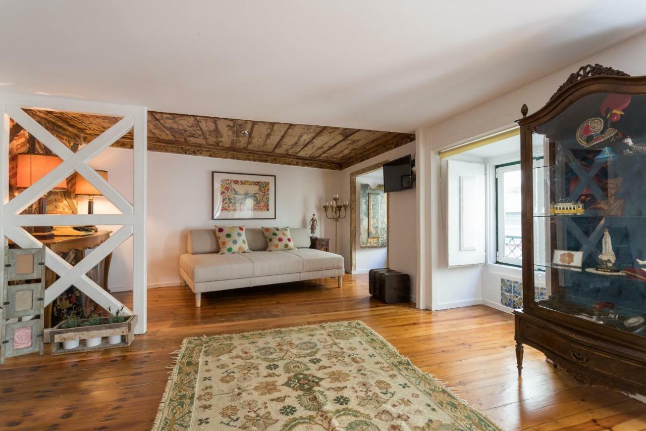 Charming Apartment Travessa Do Alcaide Lissabon Exterior foto